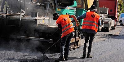 Tuzla Belediyesi 2023’te 100 bin ton asfalt serdi