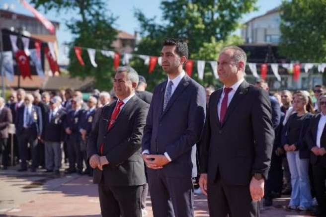 19 MAYIS TUZLA’DA COŞKUYLA KUTLANDI