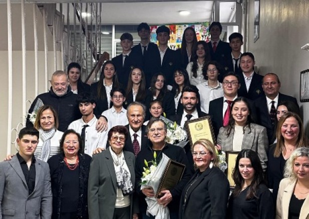 Barış elçisi, Yazar Ersin Faikzade’ye Onurlandıran Ödül