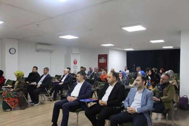 EBS İSTANBUL 4.NOLU ŞUBE EV SAHİPLİĞİNDE LİSE ÖĞRENCİLERİ İÇİN KİTAP LİSTESİ ÖNERİSİ ÇALIŞTAYI 
