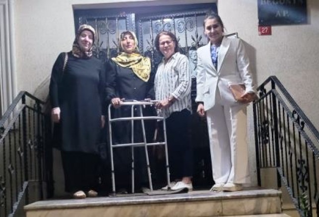 ELİF BAŞKAN’DAN YÜREKLERİ ISITAN DOKUNUŞ