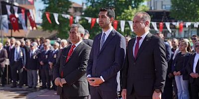 19 MAYIS TUZLA’DA COŞKUYLA KUTLANDI