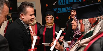 65 YAŞINDAN SONRA OKUMA YAZMA ÖĞRENDİLER, HERKESE ÖRNEK OLDULAR