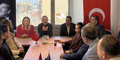 ANAHTAR PARTİ GENEL BAŞKANI YAVUZ AĞIRALİOĞLU MALTEPE'YE GELDİ 