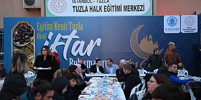 BAŞKAN YAZICI, HALK EĞİTİM MERKEZİ ÖĞRETMENLERİ İLE İFTARDA BİR ARAYA GELDİ
