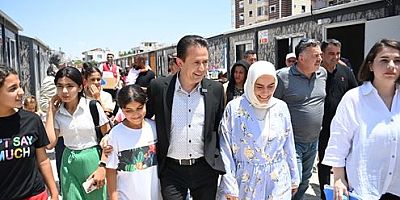 BAŞKAN YAZICI, KIRIKHAN’DAKİ KONTEYNER KENTLERİ ZİYARET ETTİ