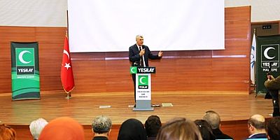 Cumhur İttifakı AK Parti Maltepe Belediye Başkan Adayı Kadem Ekşi Yeşilay’ın “Bağımlılık” konulu toplantısına katıldı