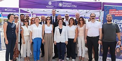 İş arayanlarla işverenler “Maltepe Kariyer Fuarı’nda buluştu