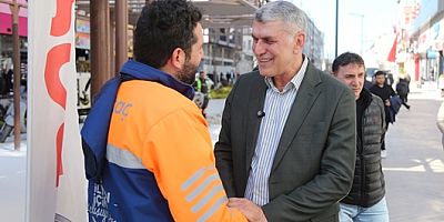 Kadem Başkan, gençlerin ‘toplu ulaşımda indirim’ taleplerini dinledi