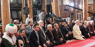 TARİHİ ULU CAMİİ’DE  TARİHİ GÜN YAŞANDI 