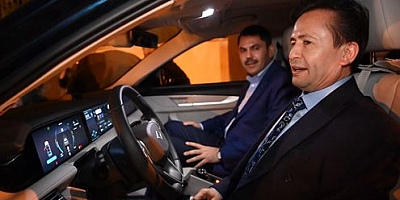 TOGG’UN DİREKSİYONUNA GEÇEN BAŞKAN YAZICI’YI TUZLALILAR SIK SIK DURDURDU  