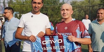 Tuzla Belediye Başkanı Av. Eren Ali Bingöl Kanseri yenen Yasin Belen’în, Tuzla’da zafer maçı hayalini gerçekleştirdi