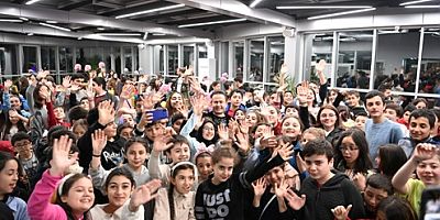 TUZLA BELEDİYE BAŞKANI DR. ŞADİ YAZICI; “ÇOCUKLAR SOFRAMIZI ŞENLENDİRDİLER” 