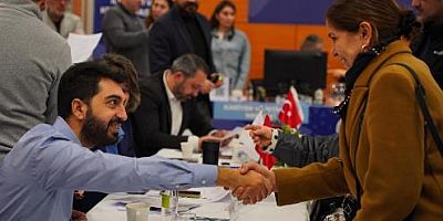 Tuzla Belediyesi’nde birebir görüşme: Başkan Bingöl komşularıyla buluştu