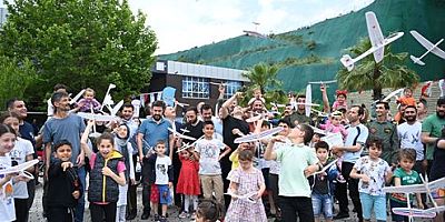 TUZLA BELEDİYESİ’NDEN BABALAR GÜNÜ’NE ÖZEL PROGRAM