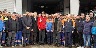 Tuzla 'da karla mücadele ekipleri göreve hazır! 