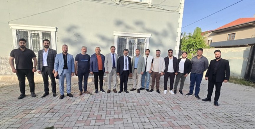 Van’da Bayramlaşma Kültürü Tüm Canlılığıyla Sürdürülüyor