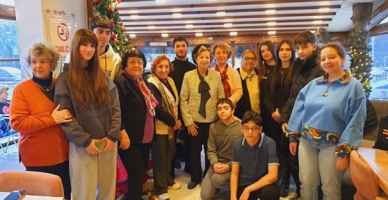 NURCAN KONGUR ÖZEL HABER / Türk Anneler Derneği öğrencilerini yeni yıl kahvaltısında ağırladı. 